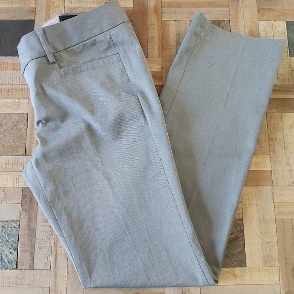 BANANA Republic Ryan Fit Pants - Picture 2 of 6
